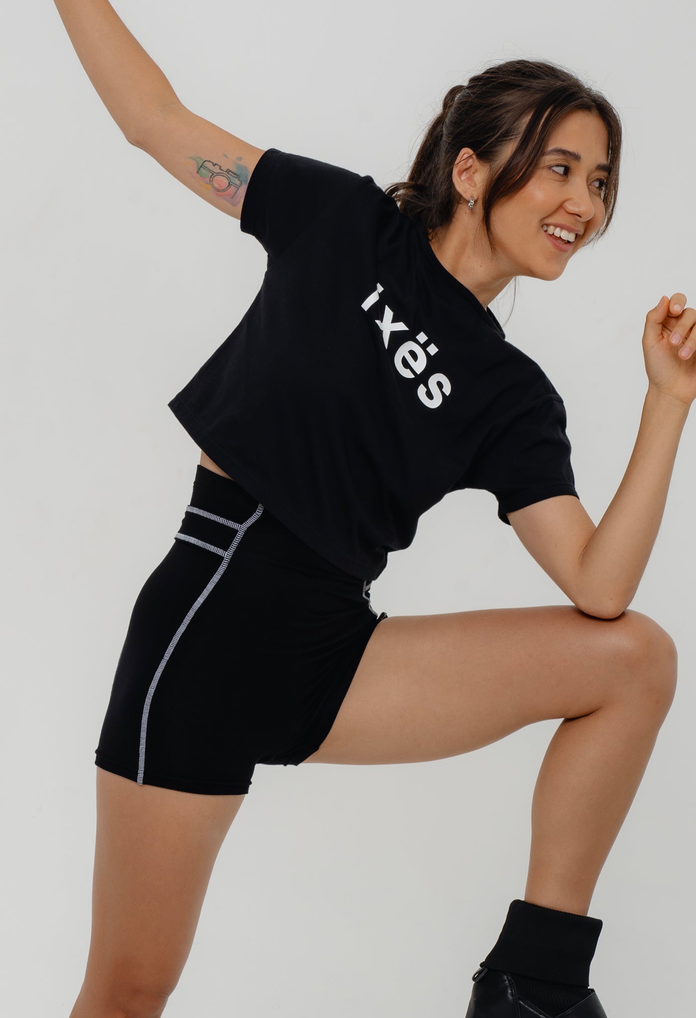 Ixes Tee